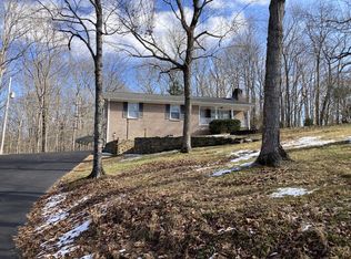 4798 Thomasville Rd, Chapmansboro, TN 37035