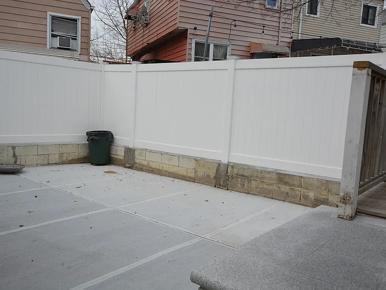 2410 Gillmore St #2 — Photo 7