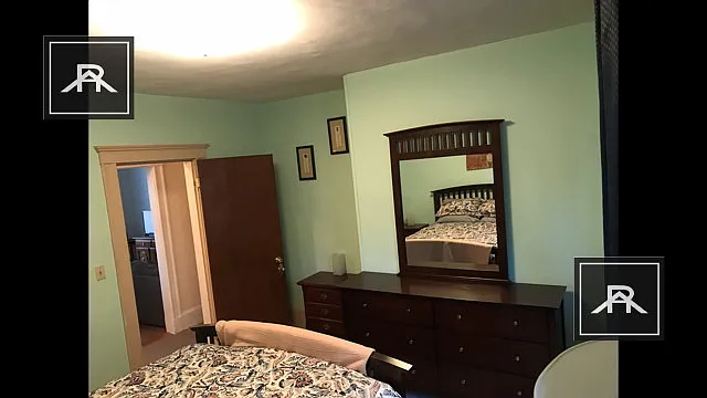 3 bed, 1.0 bath, $3,300 — Photo 2