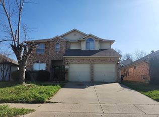 4300 Stone Hollow Way, Euless, TX