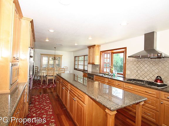 4th image of 1824 Smokewood Ave