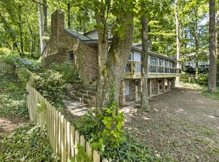 109 Mountain Park Rd, Roswell, GA 30075