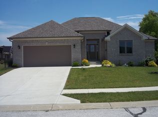 665 Brandi Ct, Greenwood, IN 46142
