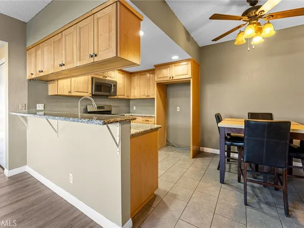 10943 Laurel Canyon Blvd Unit A6, San Fernando, CA 91340