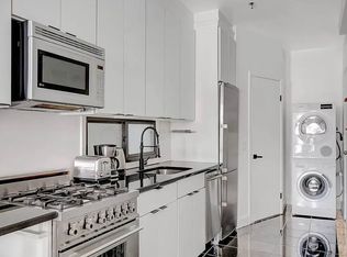661 Washington St #9, New York, NY 10014