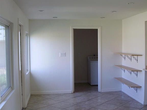 4th image of 2320 E Sylvia St