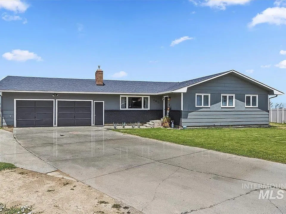 107 Rainbow Cir
