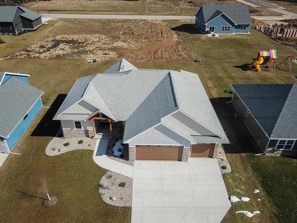 4515 Huntington AVENUE, Janesville, WI 53546 Zillow