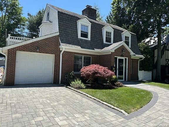 2nd image of 100 Rockywood Rd