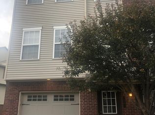 2201 Knotty Pine Trl, Howell, MI 48855