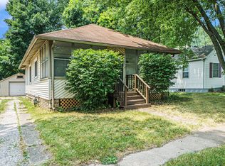 641 S Constantine St, Three Rivers, MI 49093