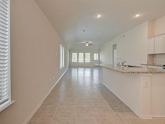 3rd image of 3106 Rising Fir Ln