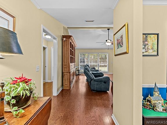 5th image of 108 Sandy Springs Rd