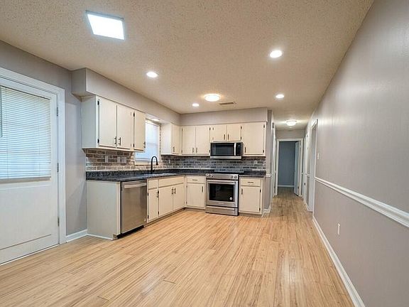 4th image of 5347 Nail Rd