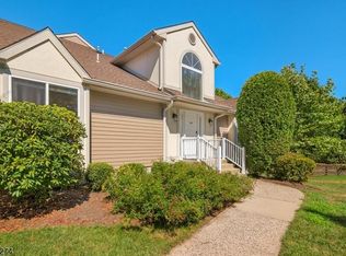 955 S Springfield Ave, Springfield, NJ 07081