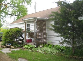 1212 W Rock Falls Rd, Rock Falls, IL 61071