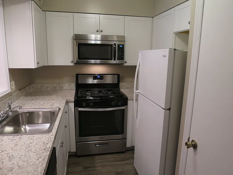 3147 Dorris Ave — Photo 7
