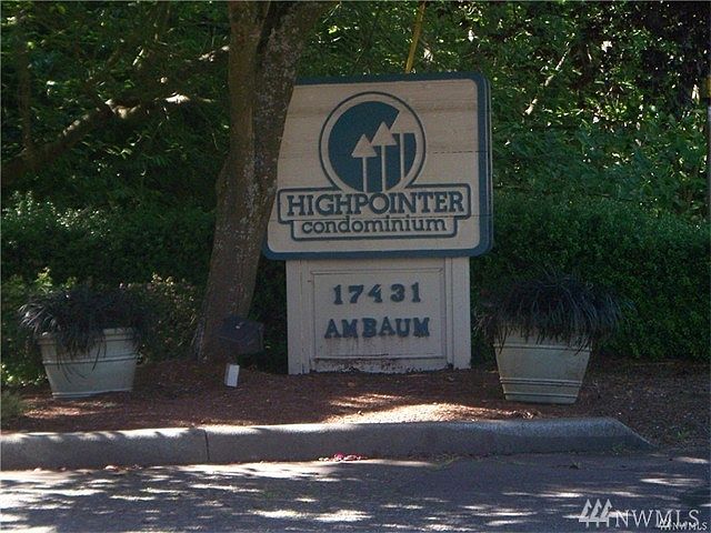1st image of 17431 Ambaum Blvd S Unit D10