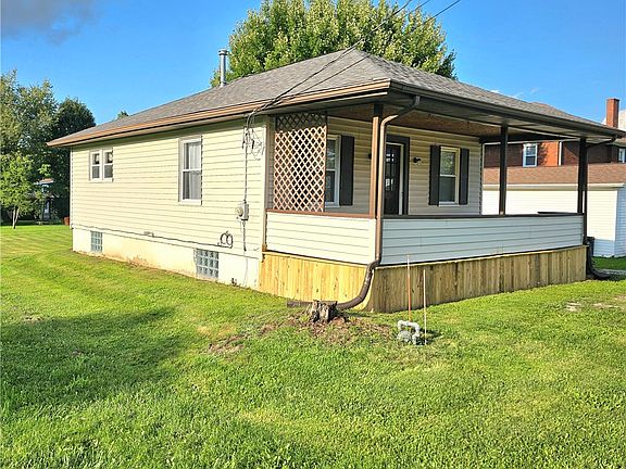 2nd image of 104 Keyline Dr