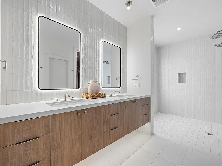 1403 Barton Hills Dr #1 — Photo 29
