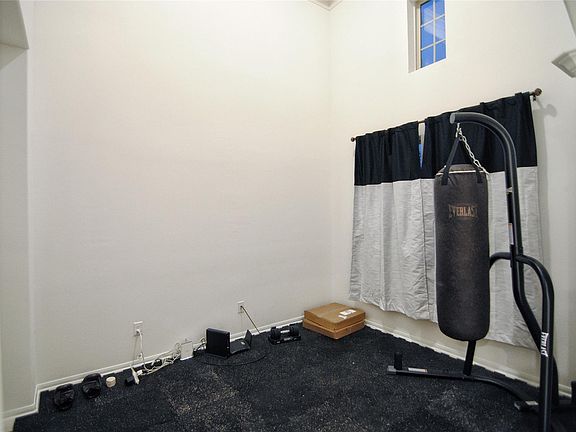 4th image of 30107 Alder Run Ln