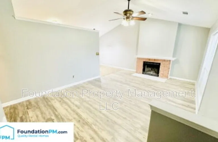 2663 Bay Pointe Cir W — Photo 7