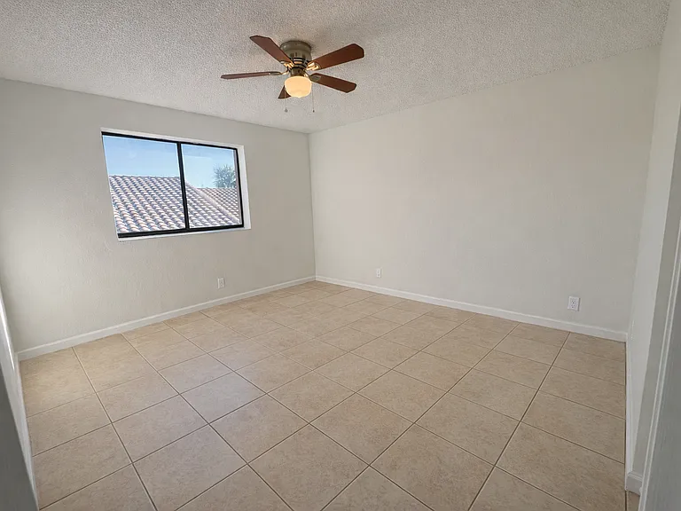 2926 S University Dr #6302 — Photo 7