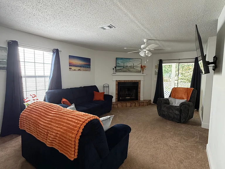 1500 E Johnson Ave #203 — Photo 4