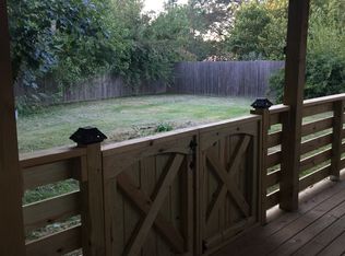 1835 S Valleyroad Ave, Springfield, MO 65804