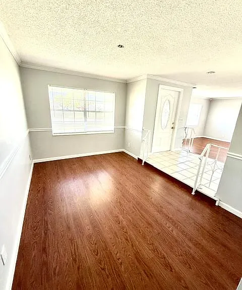 3007 Telka Lynn Dr — Photo 2
