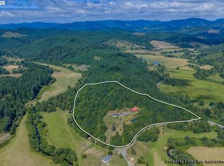 97733 Gravelford Ln, Myrtle Point, OR 97458