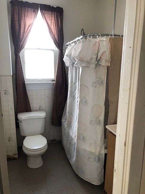 1st image of 4745 Milentz Ave