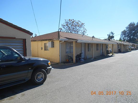 2nd image of 1058 Grand Ave