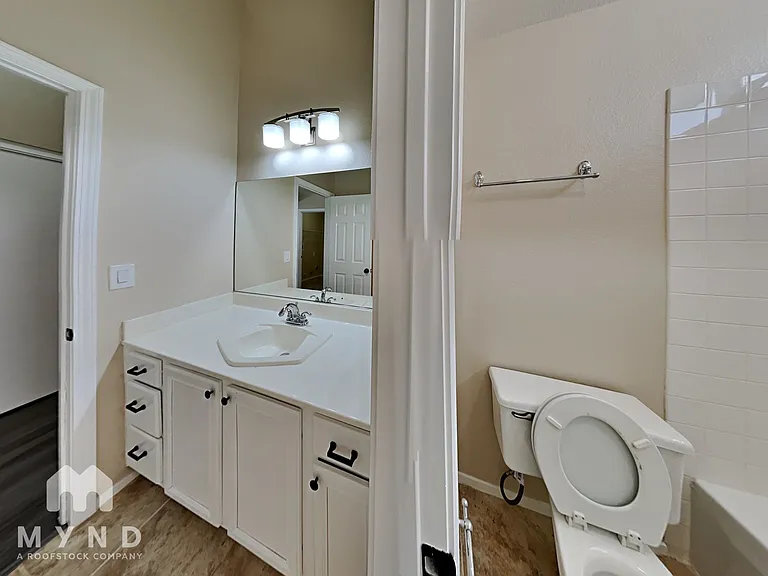 3415 White Stallion Ct — Photo 16