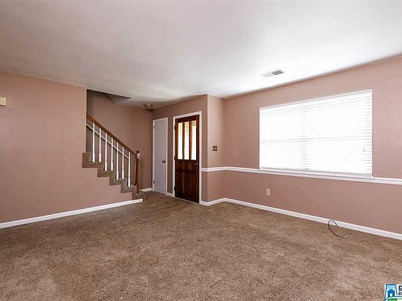 3rd image of 2304 Cheshire Dr