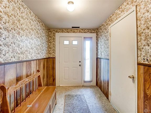 4th image of 2828 Nacoma Pl