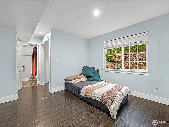 4th image of 3500 South Ave #1