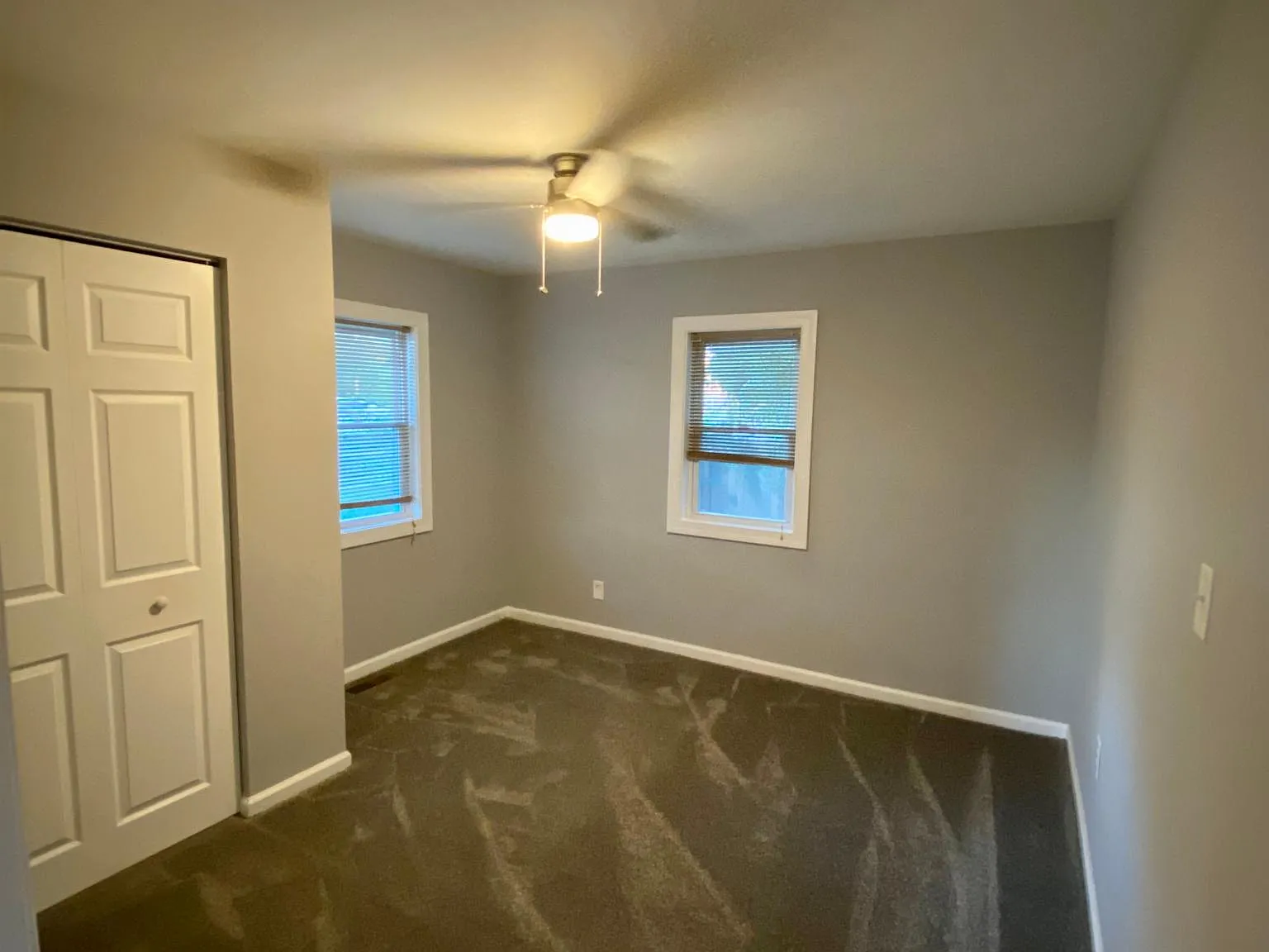 3 bed, 1600 sqft, $2,050 — Photo 3