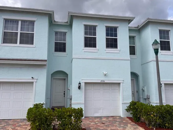 2061 Happy St, West Palm Beach, FL 33407