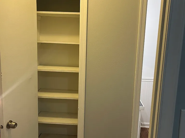 347 Green Meadows Dr — Photo 15