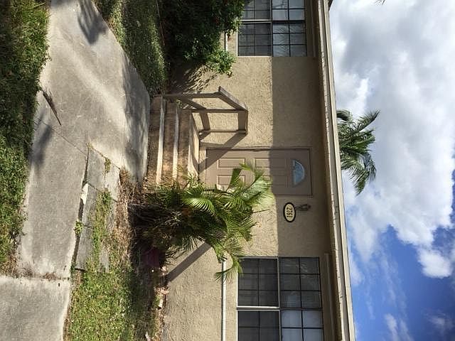 1st image of 2761 N Seacrest Blvd