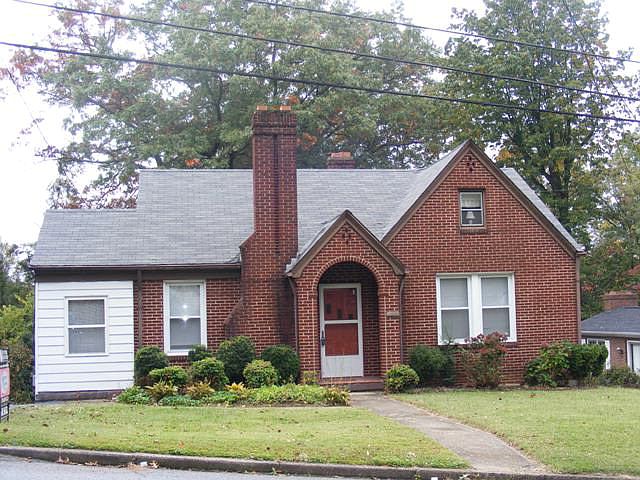 2nd image of 408 Hairston St