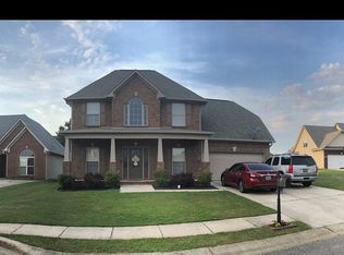 155 Oak Leaf Ct, Pell City, AL 35125