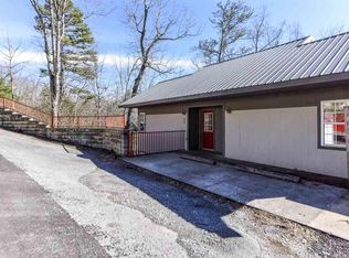 549 Johnson Ln, Gatlinburg, TN 37738