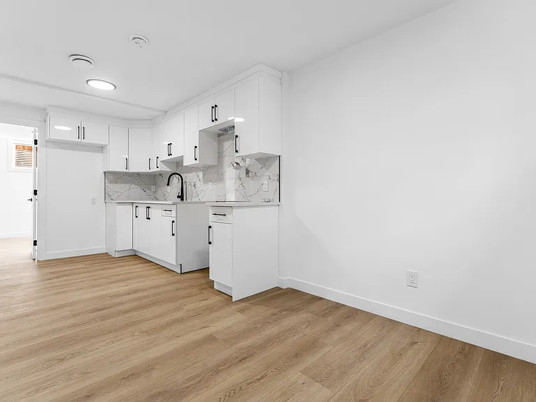 10915 159th St NW — Photo 32