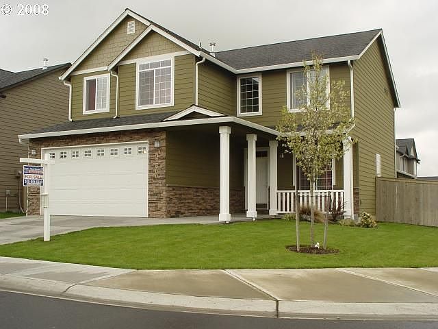 1st image of 10711 NE 112th Pl