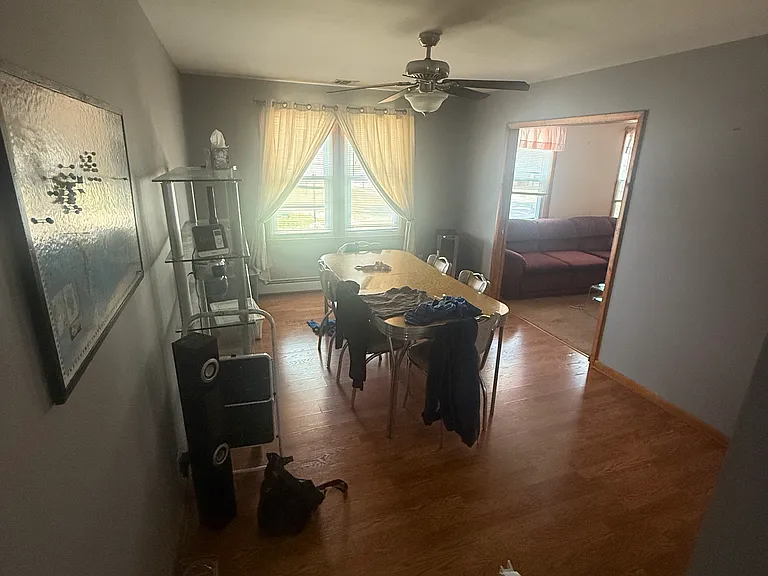 1240 Livingston Ave #1 — Photo 3