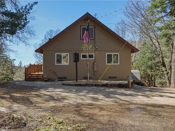 6070 Manzanita Ct, Angelus Oaks, CA 92305