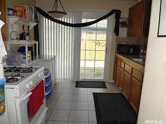 4th image of 6116 Loch Leven Way