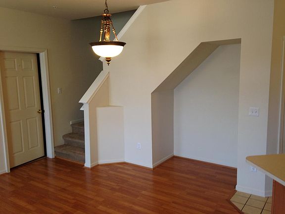 5th image of 9102 Addington Dr